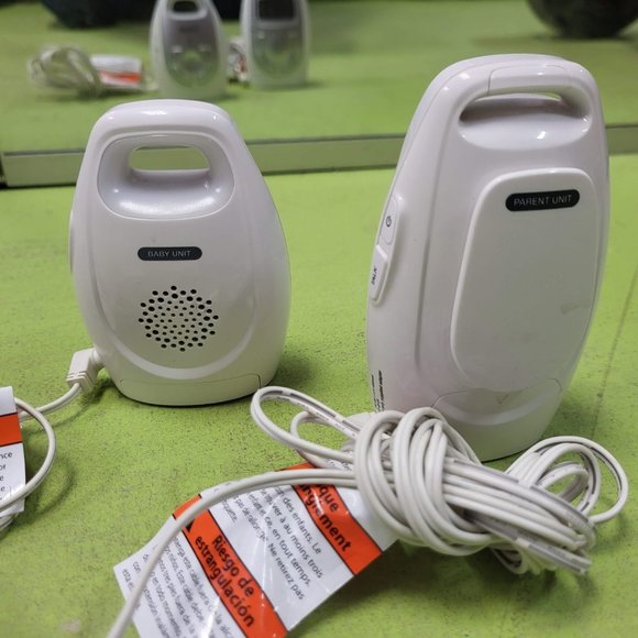 VTech DM223 DECT 6.0 Digital Audio Baby Monitor - Picture 7 of 15